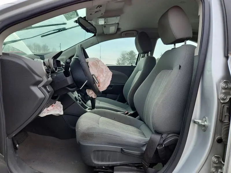 2014 CHEVROLET SONIC LT  