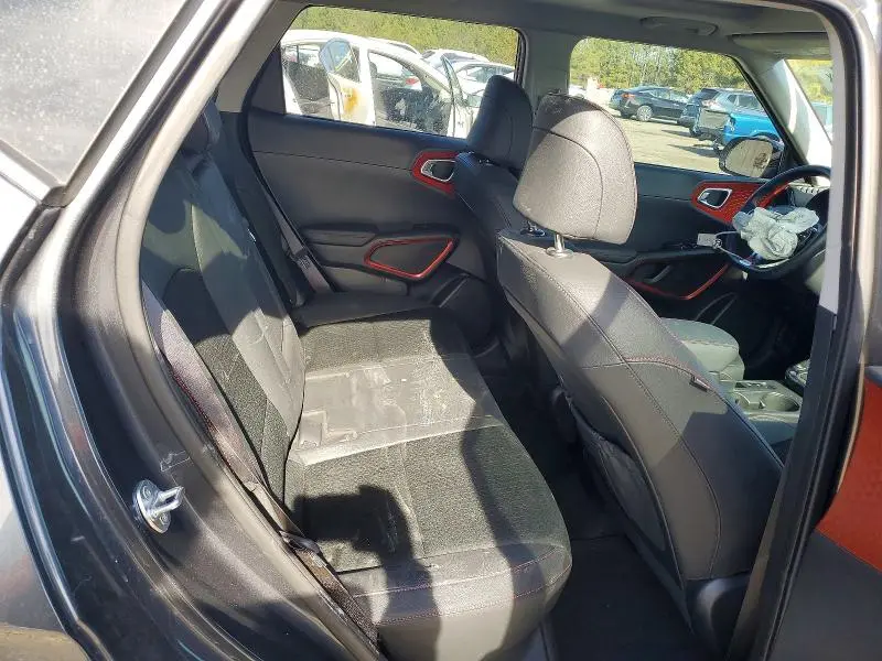 2025 KIA SOUL GT LINE  