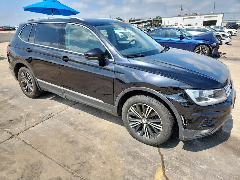 2018 VOLKSWAGEN TIGUAN SE  