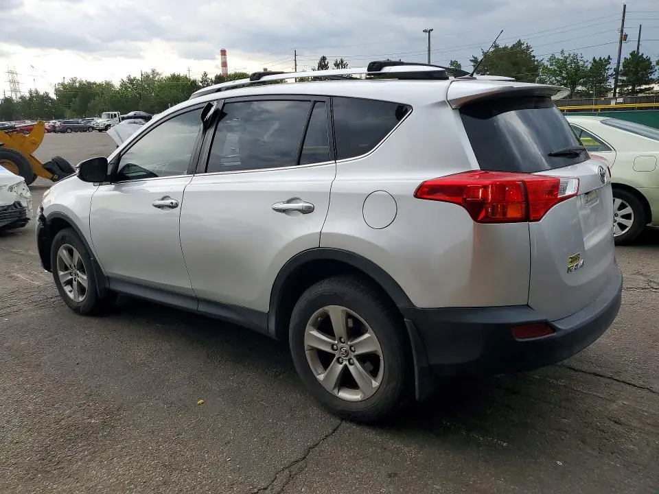 2015 TOYOTA RAV4 XLE  
