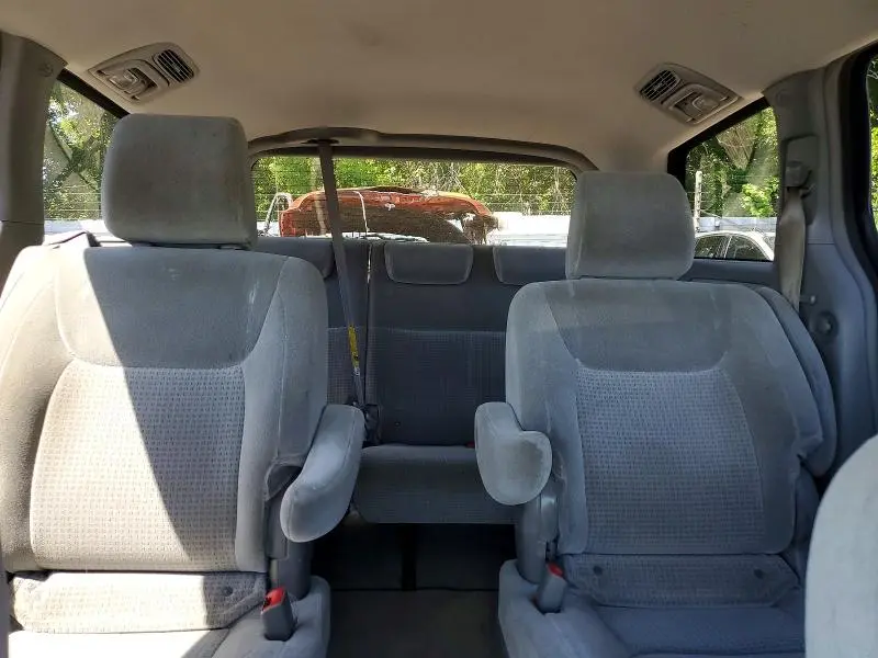 2010 TOYOTA SIENNA CE  