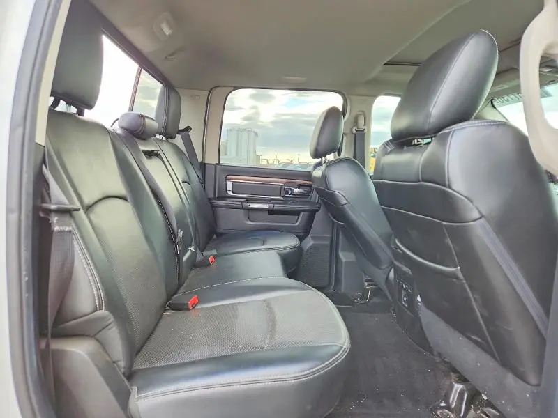 2014 RAM 3500 LARAMIE  