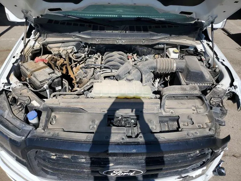2025 FORD F150 LARIAT 4WD 5.0L V8 CREW CAB