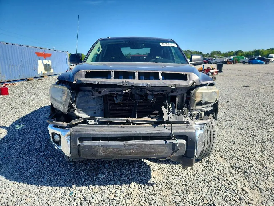 2019 TOYOTA TUNDRA CREWMAX SR5  