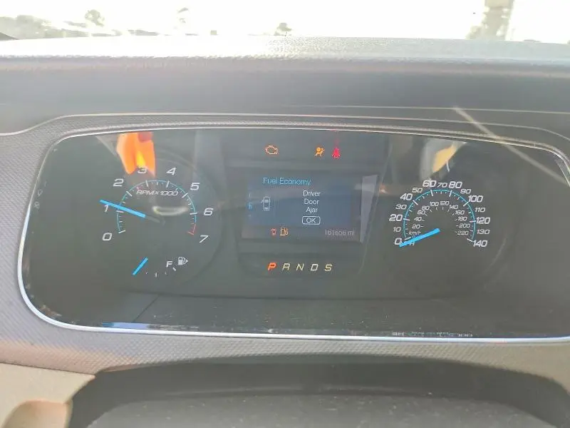 2014 FORD TAURUS SE  