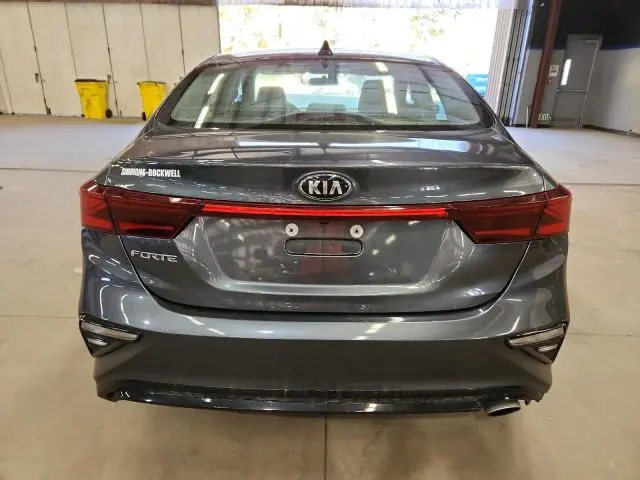 2019 KIA FORTE FE  