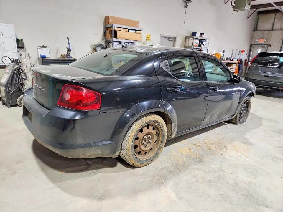 2014 DODGE AVENGER SE  