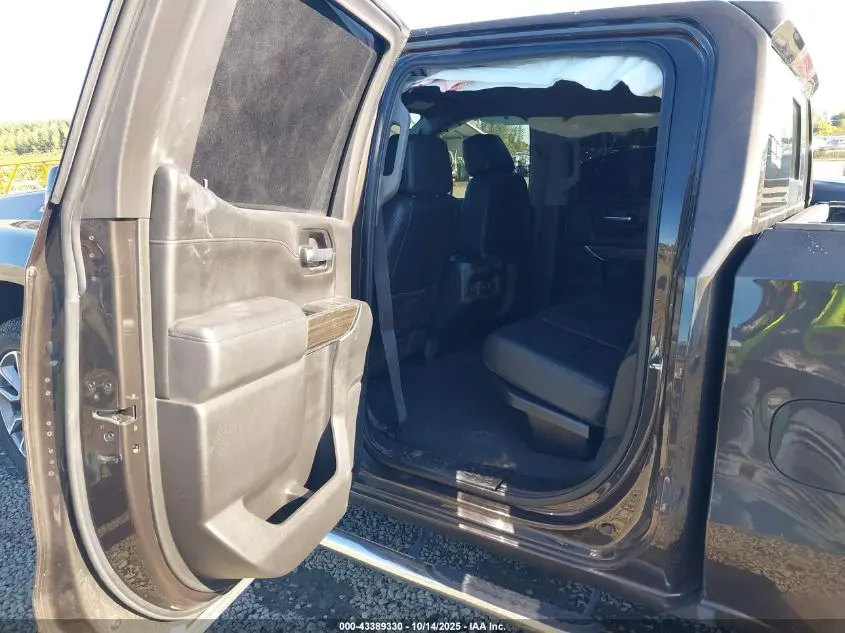 2021 CHEVROLET SILVERADO 1500 4WD  SHORT BED RST