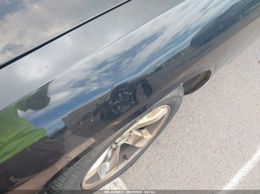 2011 DODGE CHALLENGER  