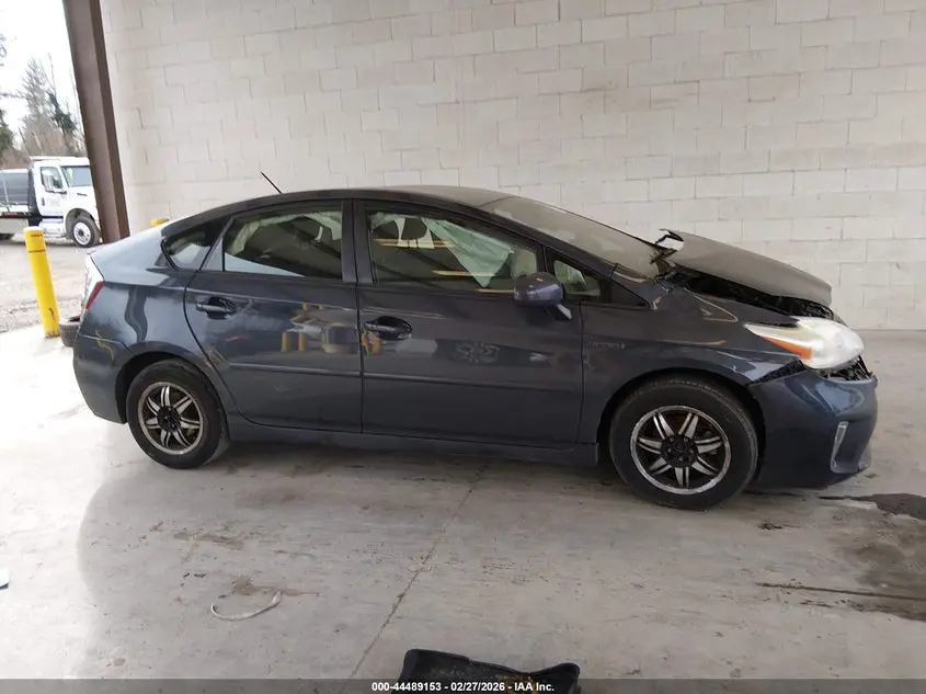 2015 TOYOTA PRIUS TWO