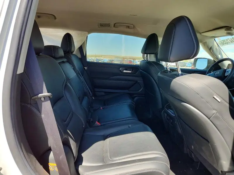 2025 NISSAN ARMADA SV  