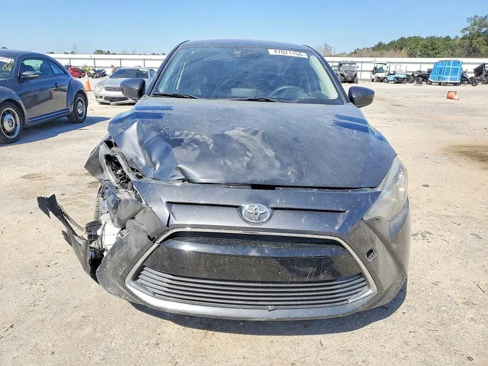 2017 TOYOTA YARIS IA BASE  