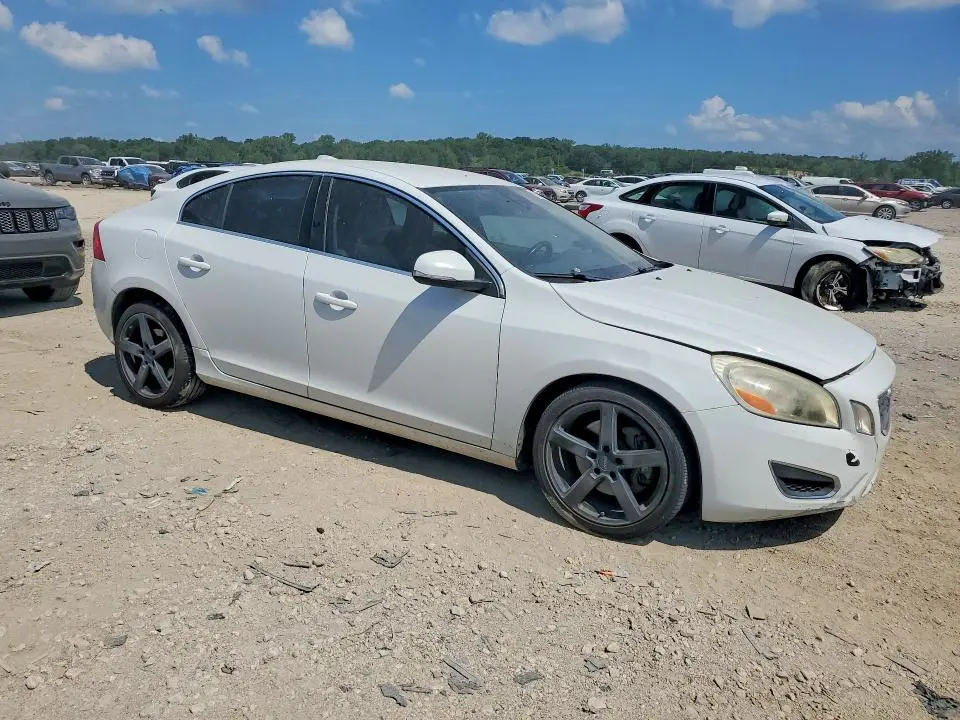 2011 VOLVO S60 T6  