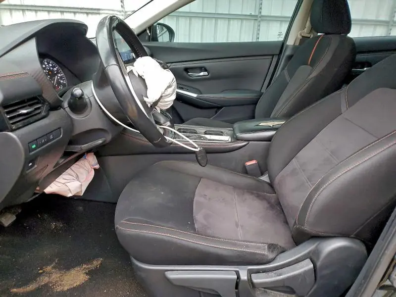 2022 NISSAN SENTRA SR  