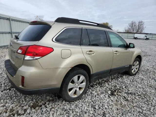 2010 SUBARU OUTBACK 2.5I PREMIUM  