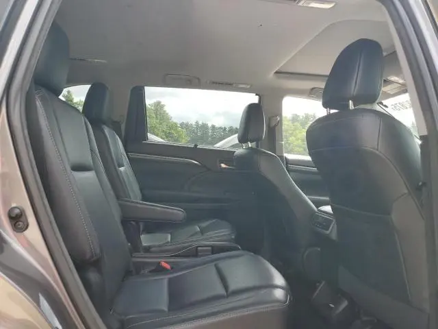 2018 TOYOTA HIGHLANDER HYBRID LIMITED  