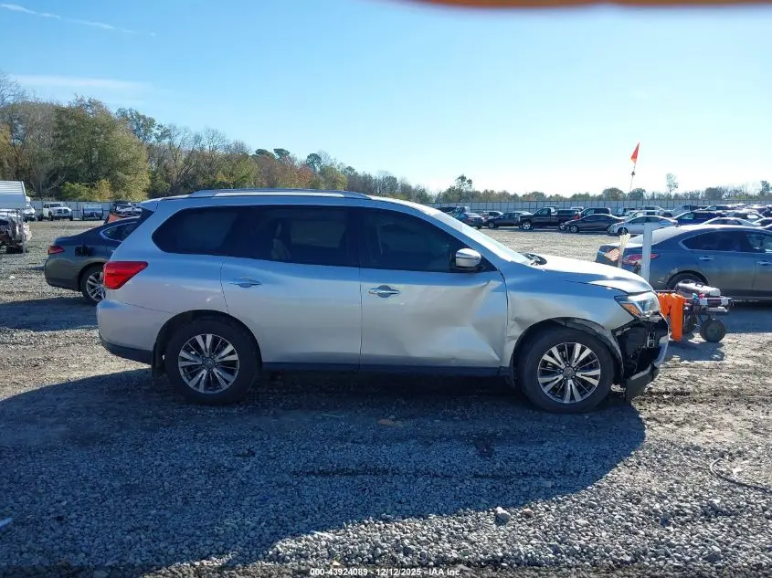 2018 NISSAN PATHFINDER SV