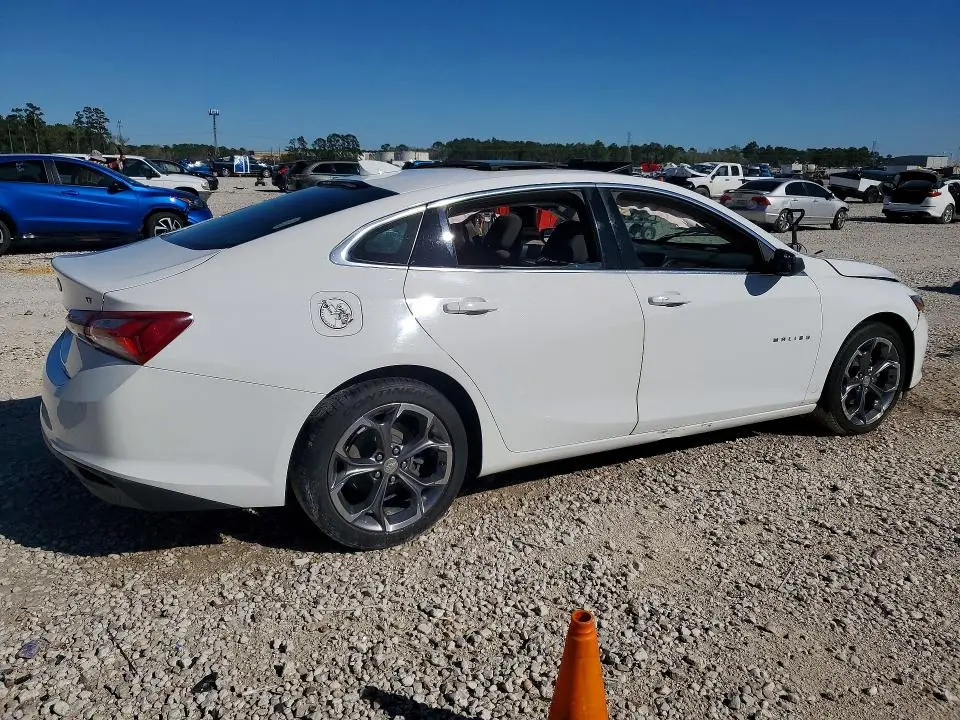 2021 CHEVROLET MALIBU LT  