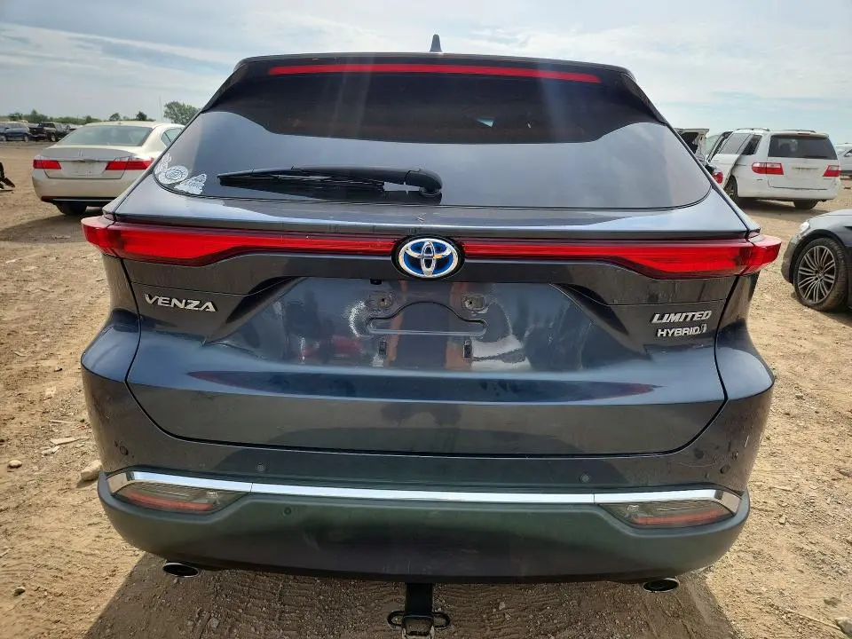 2021 TOYOTA VENZA LIMITED  