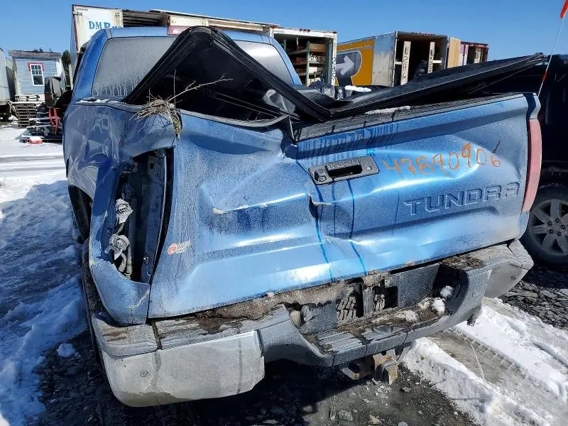 2017 TOYOTA TUNDRA SR  