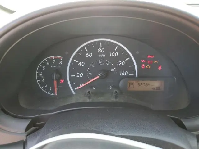 2014 NISSAN VERSA S  