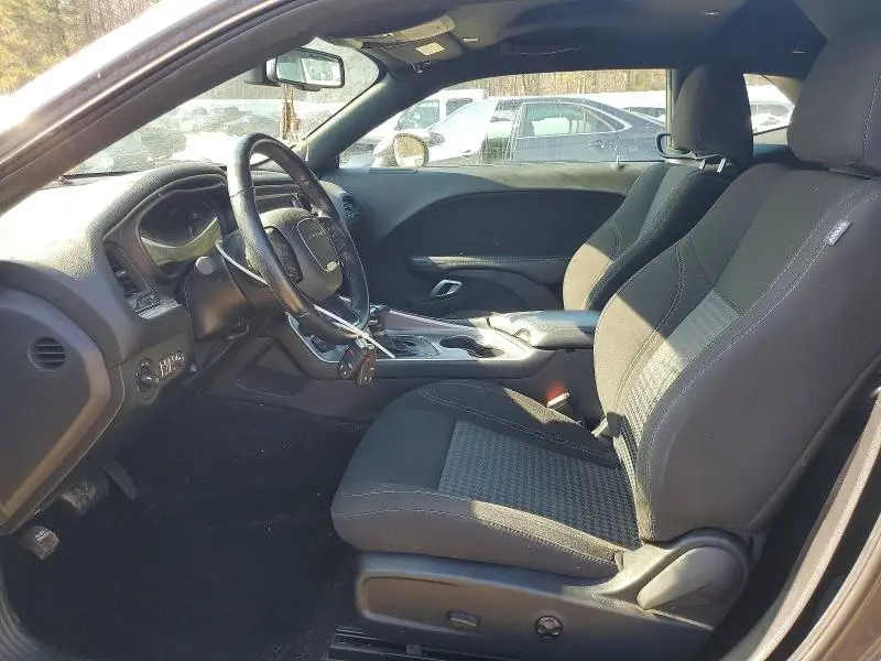 2021 DODGE CHALLENGER SXT  