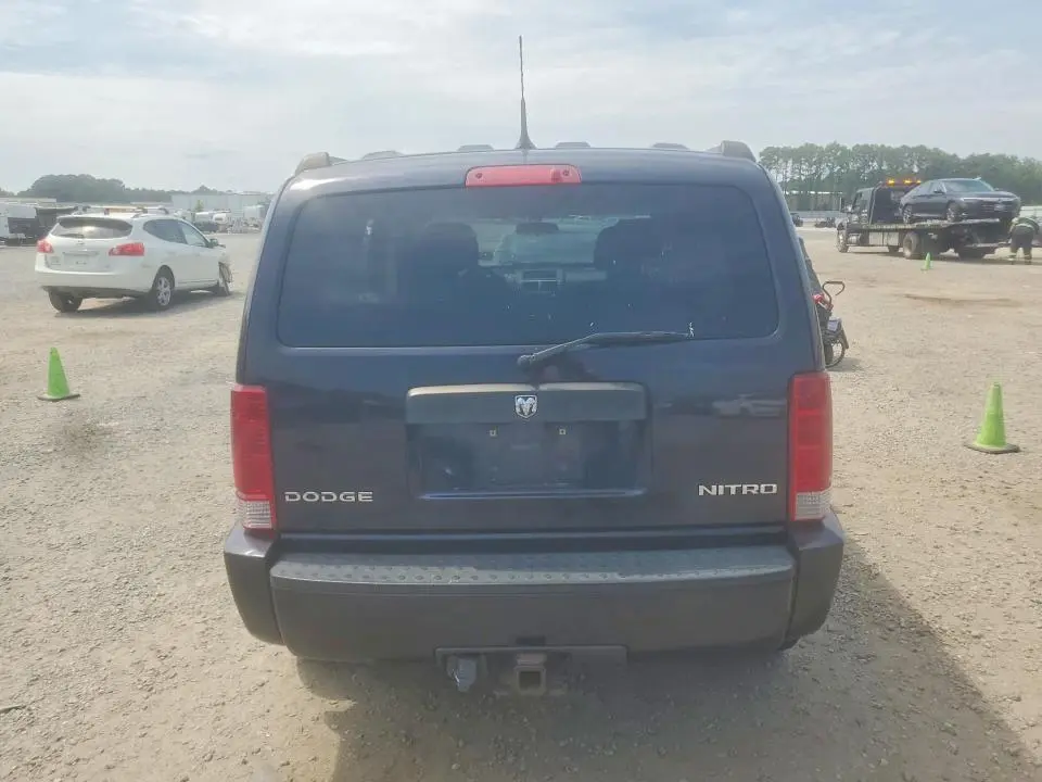 2011 DODGE NITRO HEAT  
