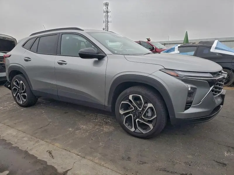 2025 CHEVROLET TRAX 2RS  