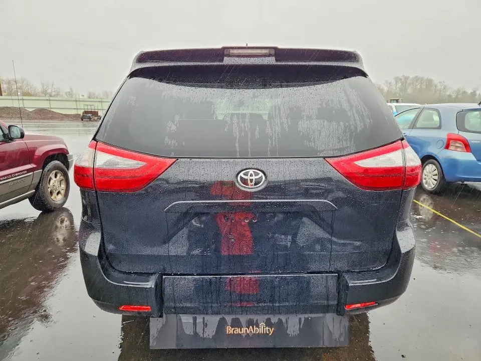 2020 TOYOTA SIENNA L 7-PASSENGER  