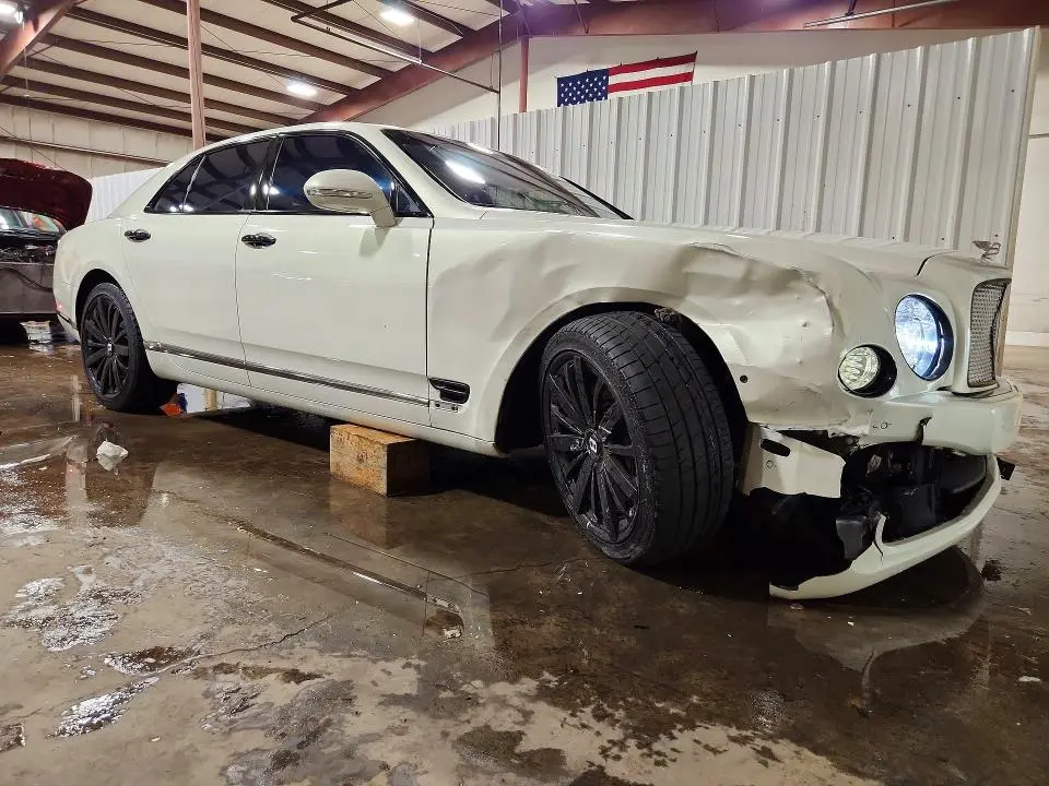 2016 BENTLEY MULSANNE   