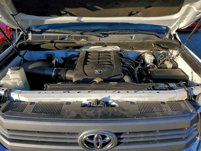 2014 TOYOTA TUNDRA CREWMAX SR5  