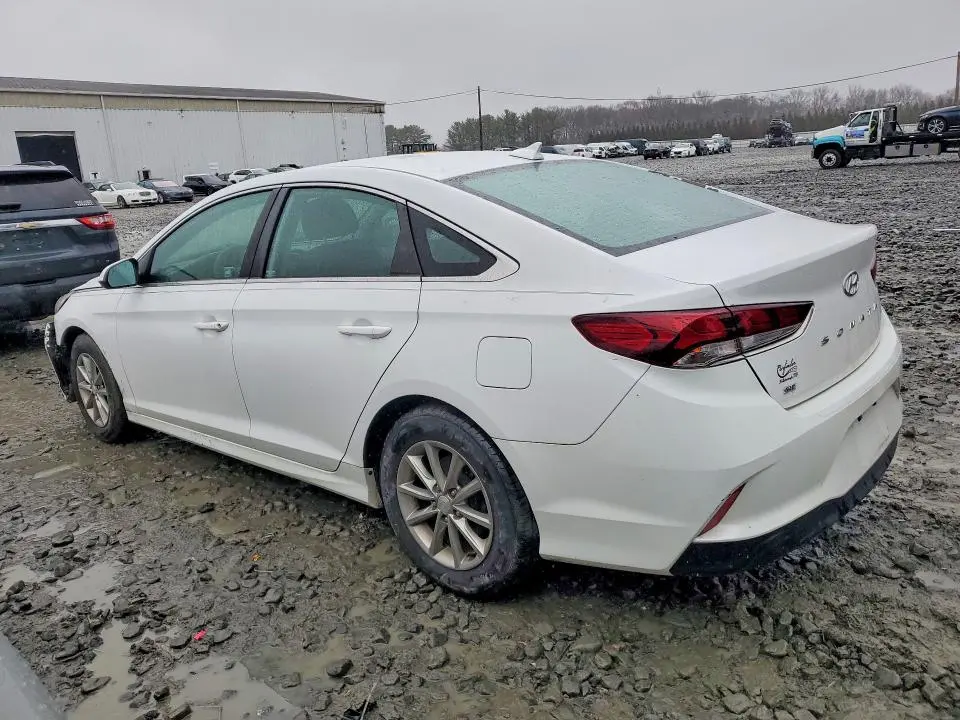 2018 HYUNDAI SONATA SE  