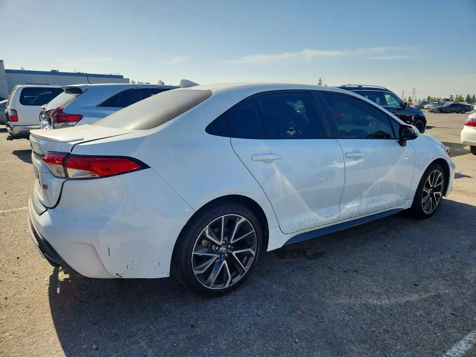 2020 TOYOTA COROLLA SE  