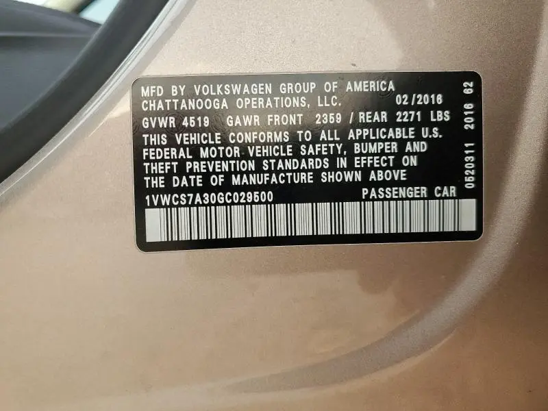 2016 VOLKSWAGEN PASSAT SEL  