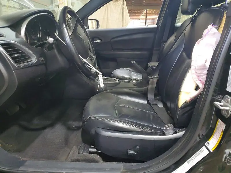 2011 CHRYSLER 200 LIMITED  