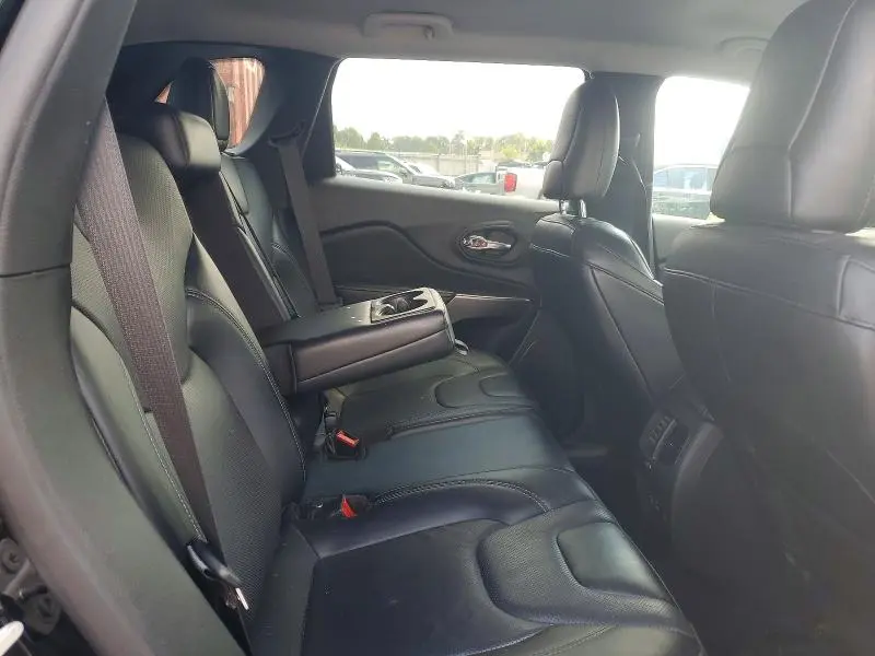 2022 JEEP CHEROKEE LATITUDE LUX  