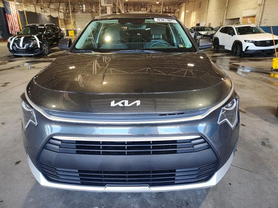 2026 KIA NIRO LX  