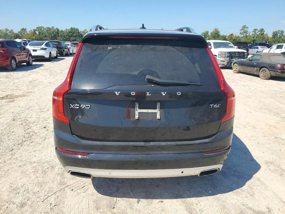 2016 VOLVO XC90 T6  