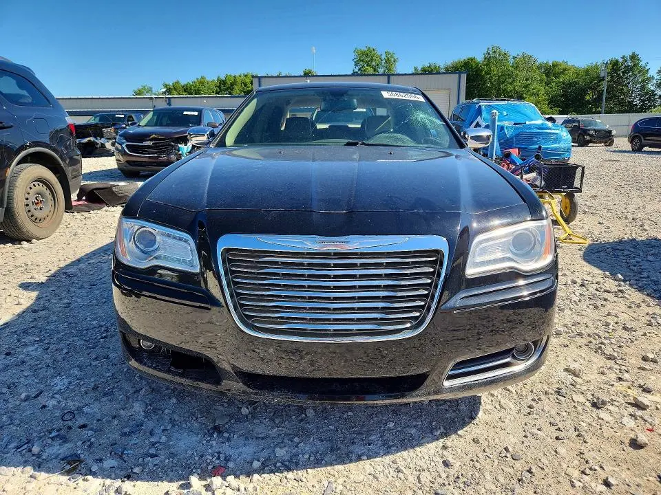 2014 CHRYSLER 300C   