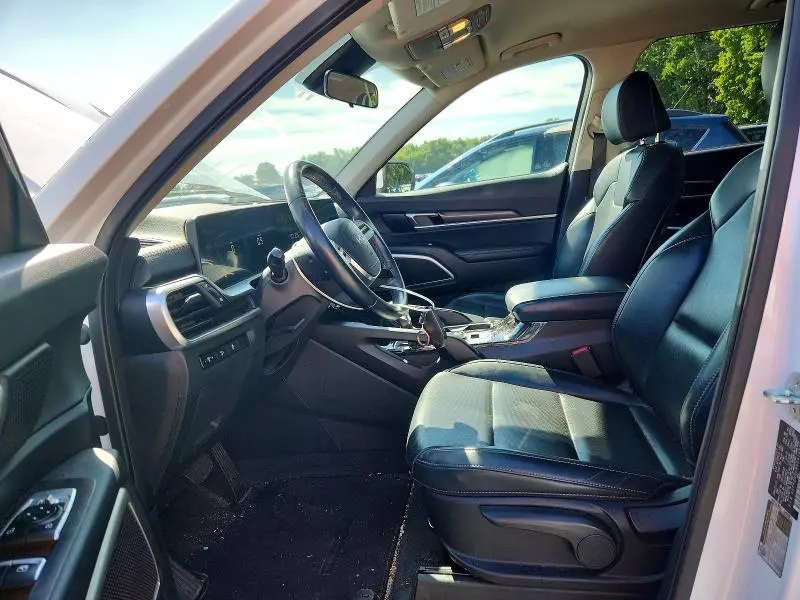 2024 KIA TELLURIDE LX  