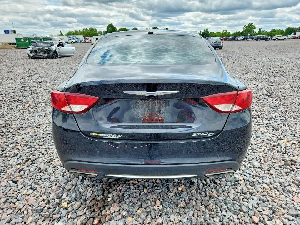 2015 CHRYSLER 200 C  
