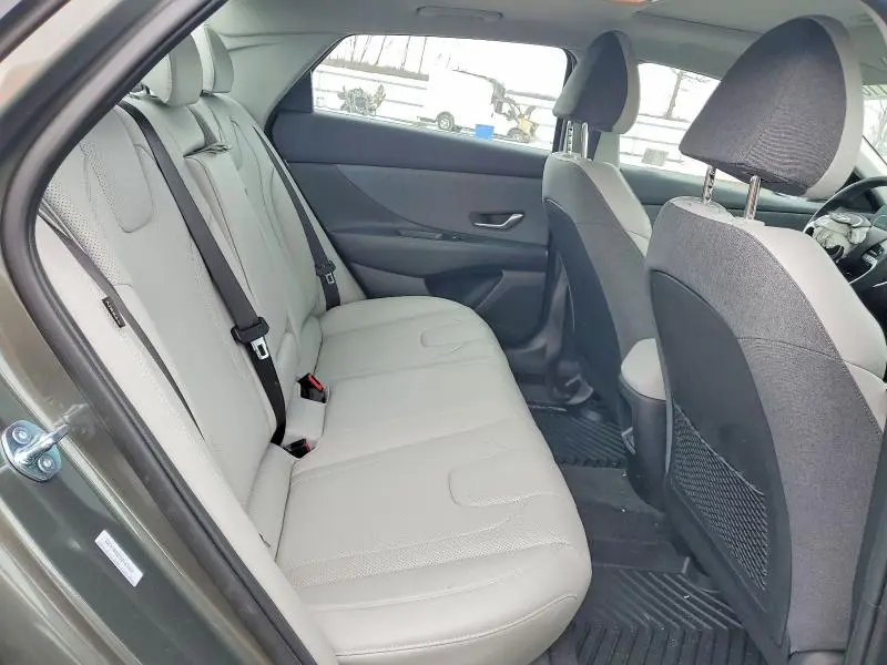 2025 HYUNDAI ELANTRA LIMITED  