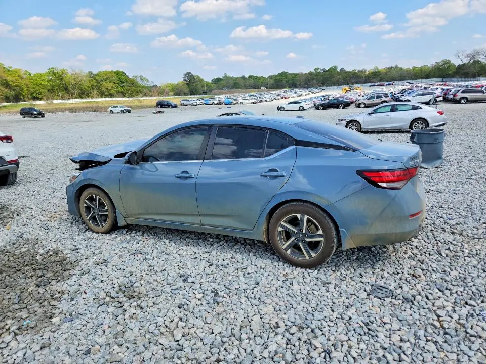 2024 NISSAN SENTRA SV  