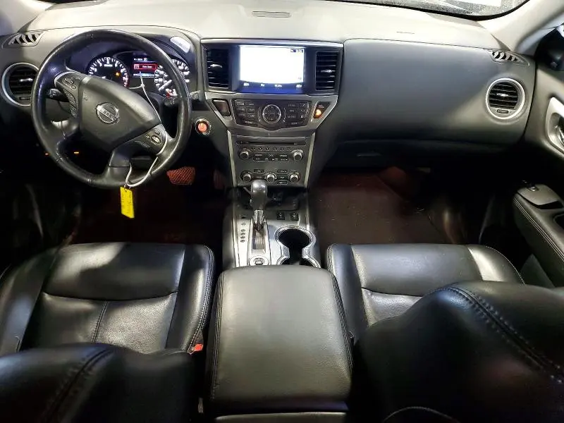 2019 NISSAN PATHFINDER SL  