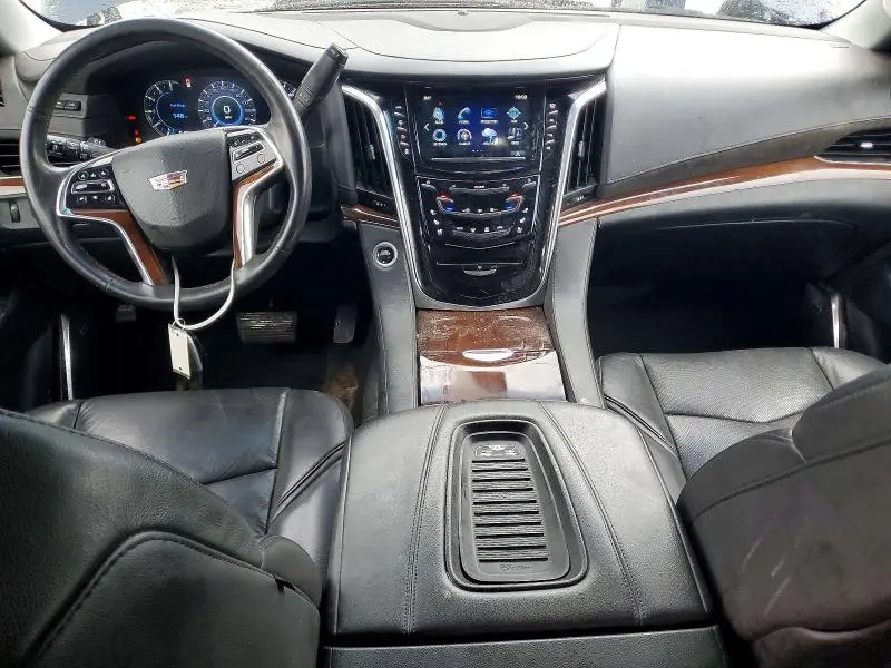 2019 CADILLAC ESCALADE ESV LUXURY  
