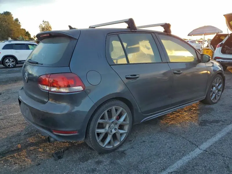 2013 VOLKSWAGEN GTI   