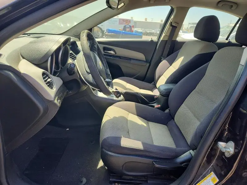 2012 CHEVROLET CRUZE LS  