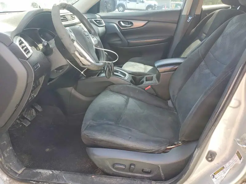 2015 NISSAN ROGUE SV  