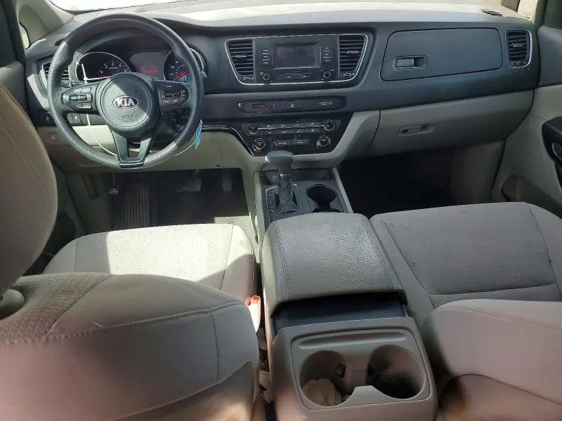 2018 KIA SEDONA L  