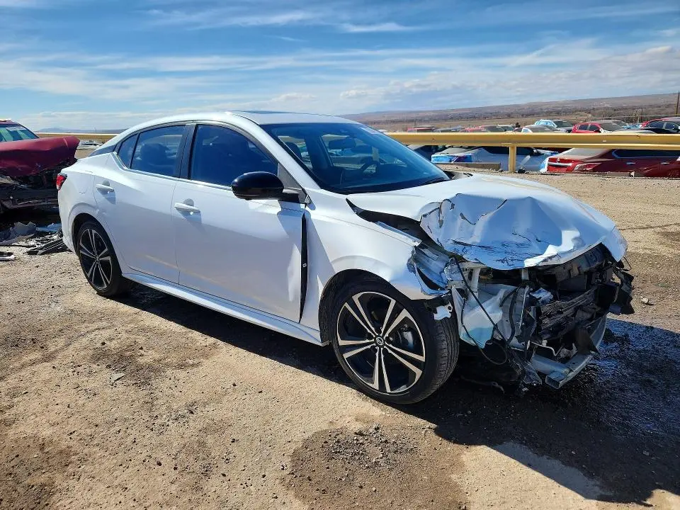 2023 NISSAN SENTRA SR  